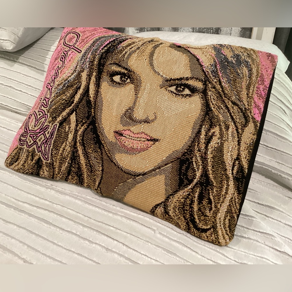 Vintage & New - Britney Spears Woven Pillow Case - Rare - Collectible - Unique - Picture 3 of 11